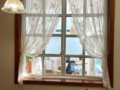 靠窗位-LuluCake·路鹿蛋糕