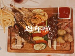 -WOLFGANG PUCK KITCHEN & BAR(迪士尼小镇店)
