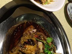 -休记光头香辣蟹干锅店(衣冠庙店)