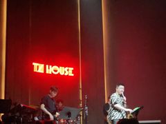 -TZ House音乐现场(来福士中心店)