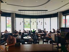 大堂-星巴克(延吉百利城店)