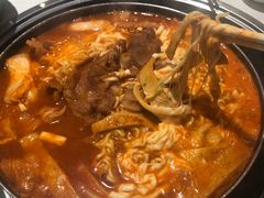 -三清洞摩西韩式年糕火锅(威高广场店)