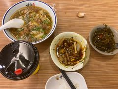-顺溜·手工刀削面·黑金店(铜锣湾店)