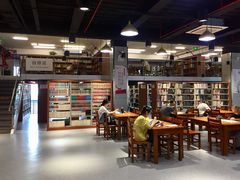 -上海市虹口区图书馆(曲阳分馆)