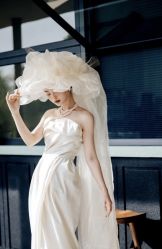 点击看大图 -GODDESS WHITE婚纱礼服(鹏城动力大厦店)