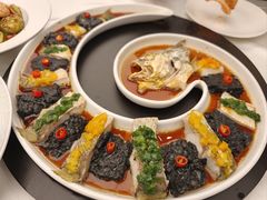 -品海楼·大连海胆锅贴馆(东港店)