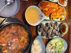 辣牛肉汤-火炉情韩国料理店(古田路店)