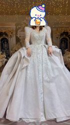 点击看大图 -伯瓷皇后婚纱艺术空间
