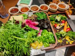 -蘸小院铁锅炖·蘸酱菜·东北菜(怀远门店)