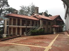 -香港大学