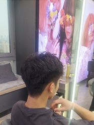 点击看大图 -藤野造型烫发染发