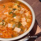 成都新晋韩式Bistro｜牛肉薄脆pizza太绝了‼️