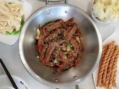-张大师鸭爪爪特色干锅(南湖店)