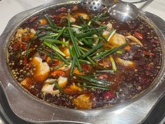 招牌特色冷锅鱼一斤-乡土特色.冷锅鱼.牦牛肉汤锅