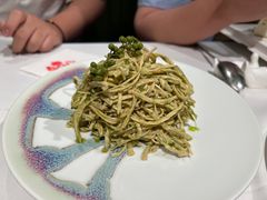 -贝勒爷·酥不腻烤鸭