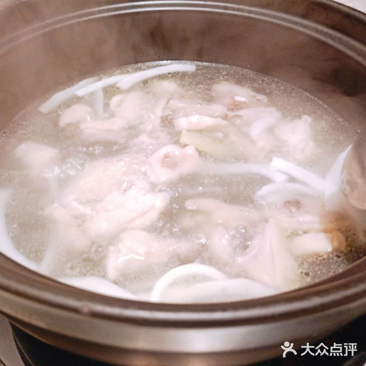 清淡口味爱好者必吃的椰子鸡[吐]