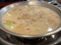 -老来福·非遗酸汤兔(凯旋路店)