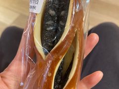 -天井·丑面包搭咖啡