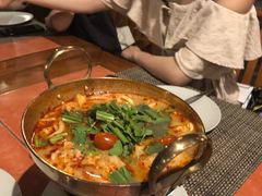 -卷心菜和避孕套餐厅(Pattaya)