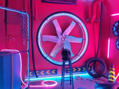 -八度空间换装自拍体验馆