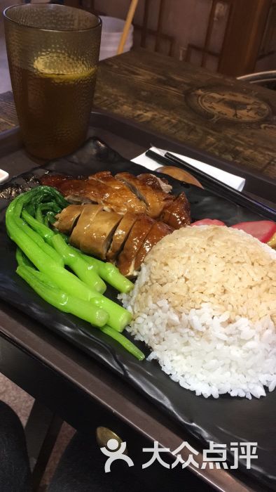 港咀港式烧腊茶餐厅(月星环球港店)双拼烧腊饭图片 第1张