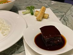 葱包东坡肉-萬國春·中菜馆(颐和公馆店)