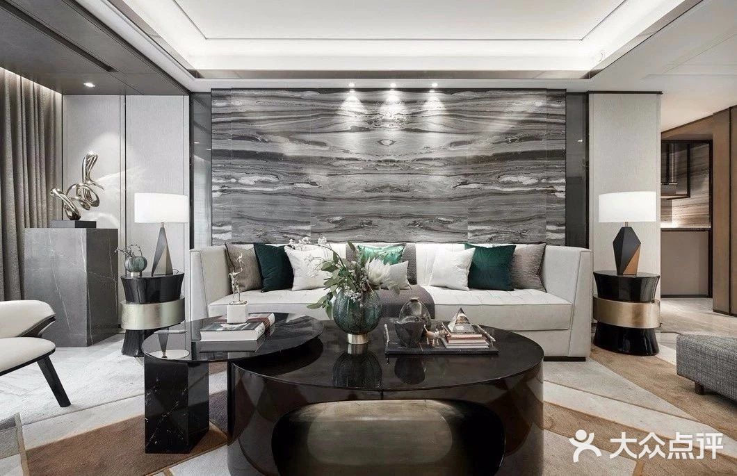 天然石材VS岩板