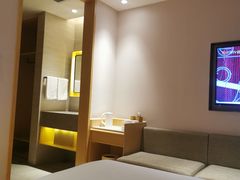 -全季酒店(成都太古里滨江路店)