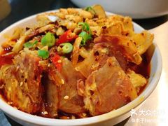 -龙巢盱眙龙虾·牛蛙·烧烤宵夜(八卦岭店)