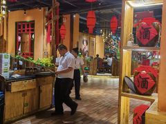 -老滇山寨•云南特色菜•地方菜•民族风情歌舞表演(金碧店)