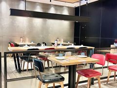 大堂-必胜客(新中纬店)