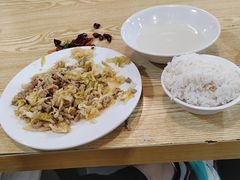 -王菊美食街·王菊面馆(总店)