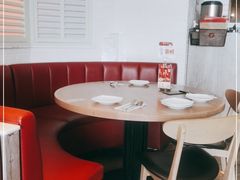卡座-必胜客(大宁路店)