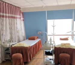 -苗方清颜专业祛痘连锁机构