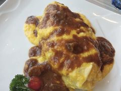 流金闪耀咖喱牛肉蛋包饭-必胜客(联投东方店)