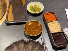 -铭牛烧肉·和牛海鲜自助(高新月牙湖店)