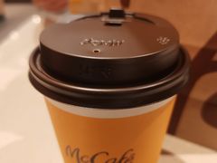 -麦当劳甜品站(高德置地广场春广场店)