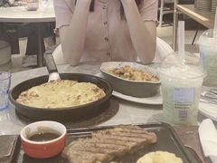 -必胜客(吾悦广场店)