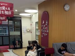 -雅悦齿科(顾村公园店)