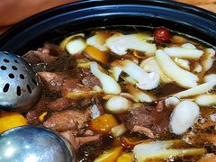 -菌之家·专业纯野生菌火锅·特色炒菌