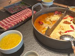 -三出山火锅(南京万象天地店)