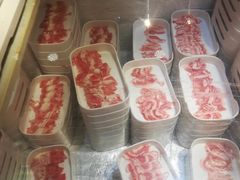 -蒙肥羊·酸汤潮牛·鲜牛肉火锅烤肉自助(岗顶店)