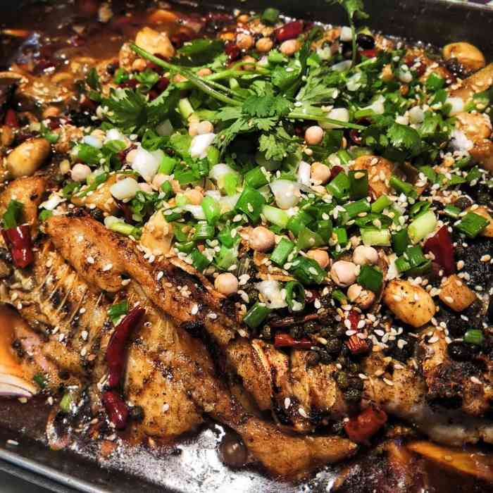 花千代秘制烤鱼(万达店)