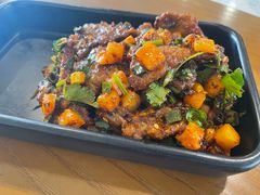 -包整·丝娃娃(一览甲秀楼风景店)