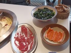 -卤校长重庆火锅(国兴店)