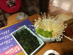 -耍哥串串香(香月湖店)