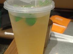 -探鱼·鲜青椒爽麻烤鱼(朝阳悠唐广场店)