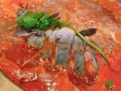 -野山舂·贵州现舂酸汤火锅(鸿通城店)