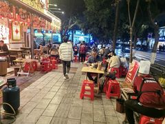 -有红鸡毛店·砂锅菜(抚琴夜市店)