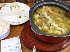 -周鱼小馆石锅酸菜鱼(活力汇店)